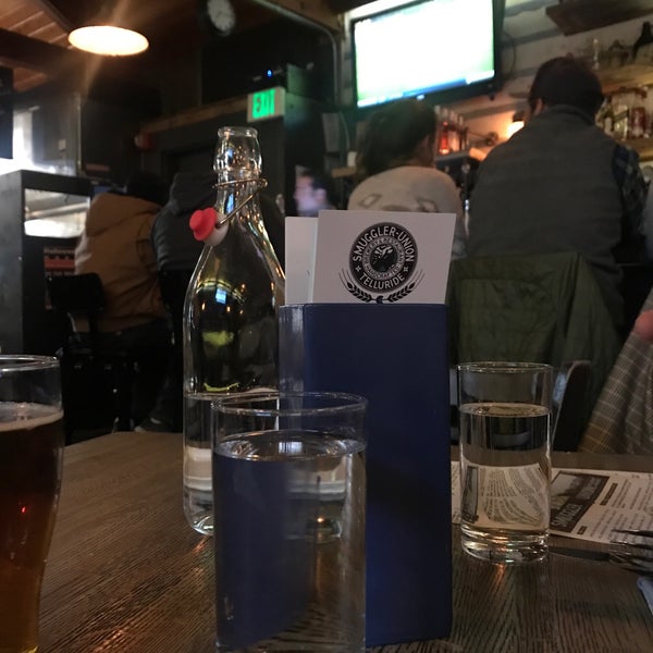 Photo taken at Smugglers Brew Pub by R M. on 10/25/2019