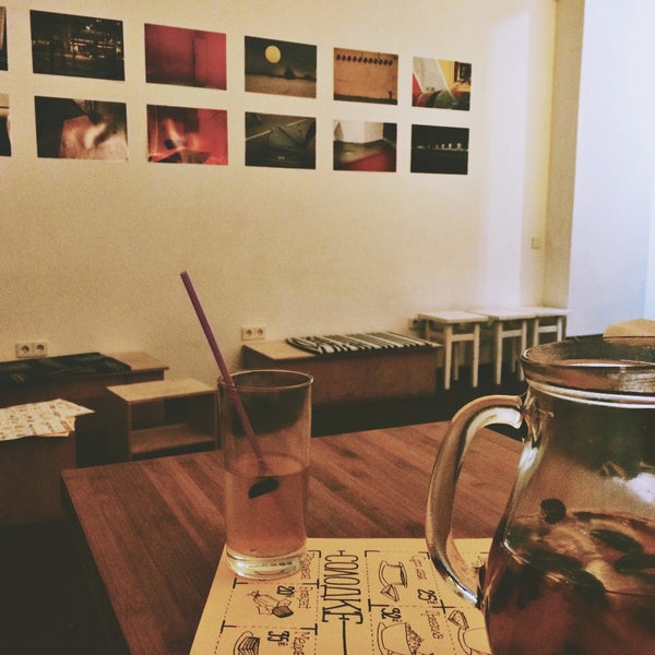 Foto tirada no(a) «Розумна кава» в галереї «ХудГраф» por Julia L. em 2/20/2015