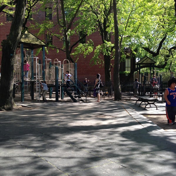 Photos at Pierrepont Playground - Brooklyn Heights - 5 tips from 897 visitors