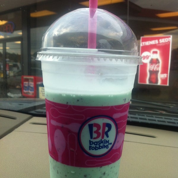 Baskin Robbins Ice Cream Shop In Clinton