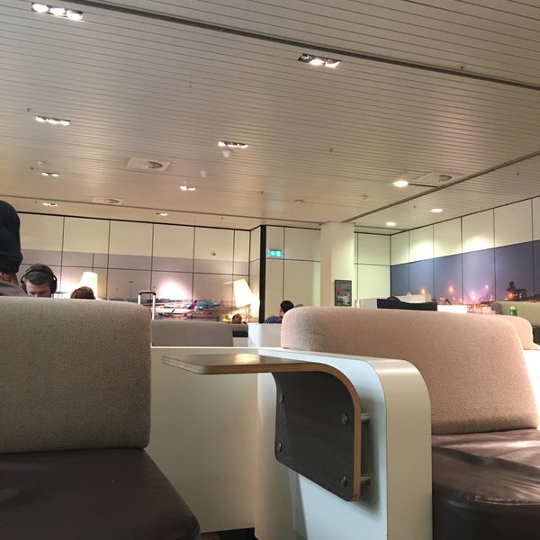 Foto tirada no(a) Servisair Lounge 26 (Schengen) por Daniel G. em 8/12/2016