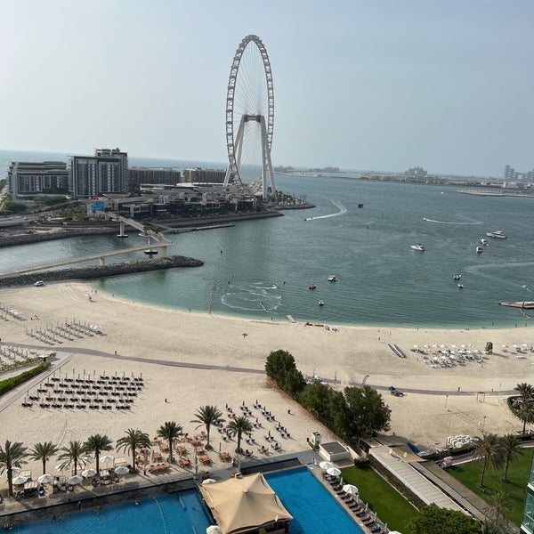 Foto scattata a DoubleTree by Hilton Dubai - Jumeirah Beach da Abdulelah il 7/12/2022