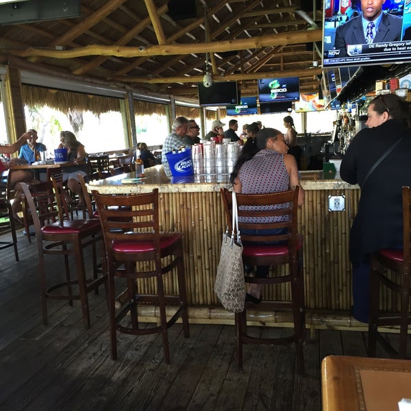 Photo taken at Upper Deck Ale &amp; Sports Grille by Kristel on 5/8/2015