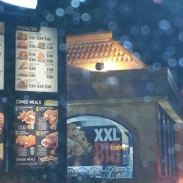 Taco Bell Fast Food Restaurant in Uniontown