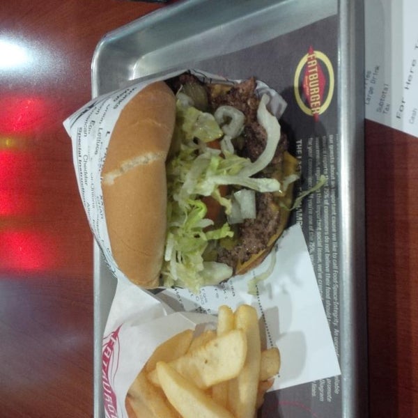 Photo taken at Fatburger by Rob B. on 7/19/2014