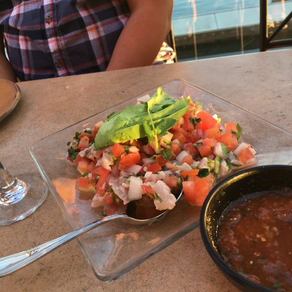 1/30/2017에 Marc V.님이 SOL Mexican Cocina | Newport Beach에서 찍은 사진