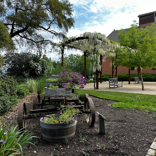 Das Foto wurde bei Trefethen Family Vineyards von Ray E. am 5/4/2023 aufgenommen