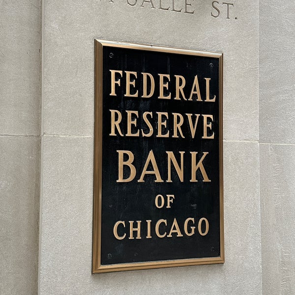 Снимок сделан в Federal Reserve Bank of Chicago пользователем Ray E. 8/13/2023