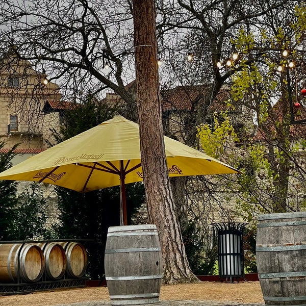 รูปภาพถ่ายที่ Svatováclavská vinice โดย Cenk เมื่อ 12/2/2022