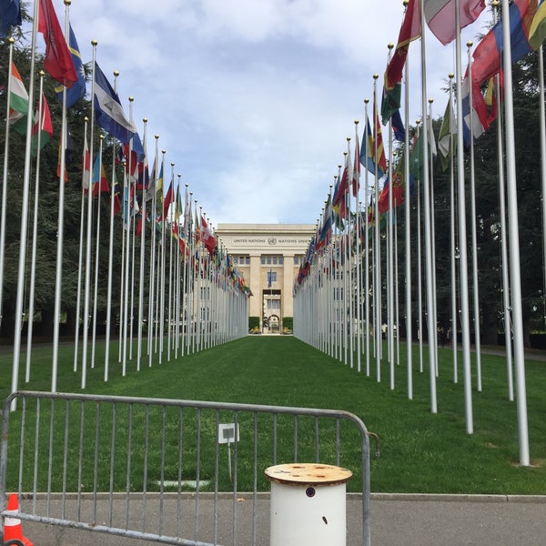 Das Foto wurde bei Palais des Nations von Catherine T. am 4/23/2019 aufgenommen