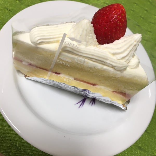 Photos At 高級洋菓子店モンレーブ 北区北24条西4丁目1 21 Photos At 高級洋菓子店モンレーブ 北区北24条西4丁目1 21