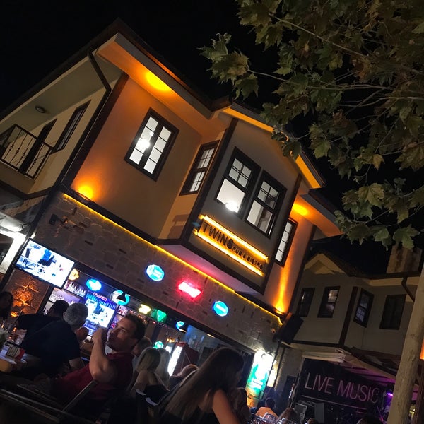 Twins pub. Twins pub. Twins pub. Twins pub. Twins pub.