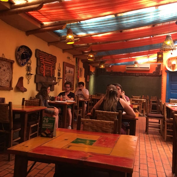 Foto scattata a Totopos Gastronomia Mexicana da Jefferson B. il 12/5/2018