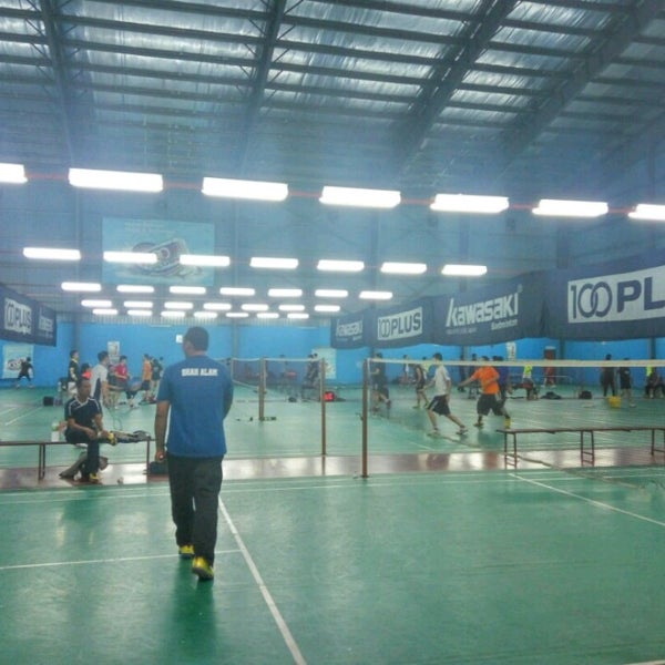 Champions Sports Arena BADMINTON Klang, Selangor