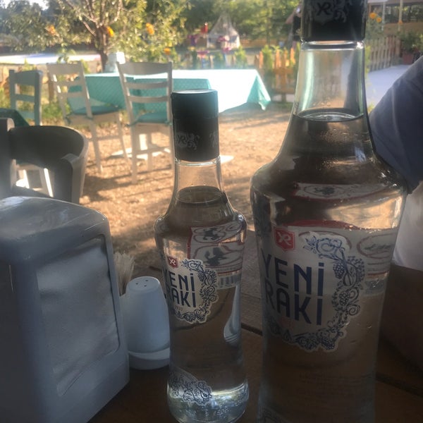 Foto tirada no(a) Sakızlak Çeşme Kahvaltı &amp; Mangal por Fırat Ü. em 8/13/2019