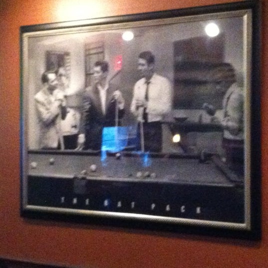 Photo prise au Coach&#39;s Bar &amp; Grill par Michael G. le10/28/2012