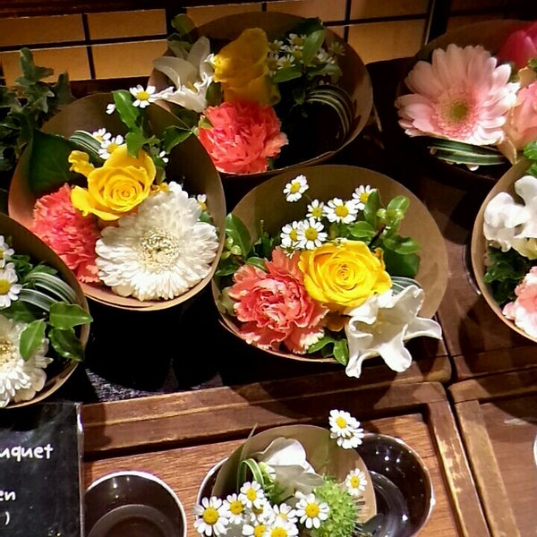 Photos At 青山フラワーマーケット Now Closed Flower Shop In 横浜市
