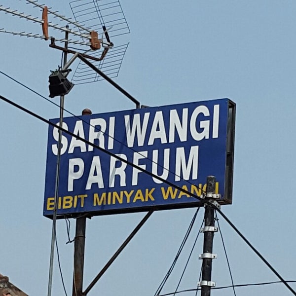 sari parfum