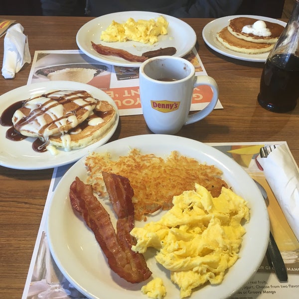 Denny's Breakfast 