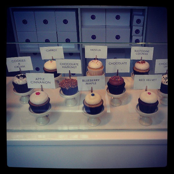 Photo taken at Van Ness Cupcake by Andre H. on 5/19/2013