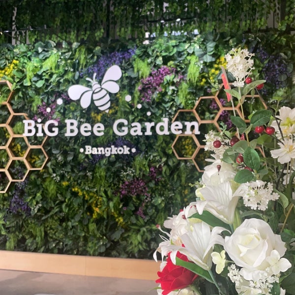 Photo taken at Big Bee Farm (Bangkok) by Ab . on 8/15/2023