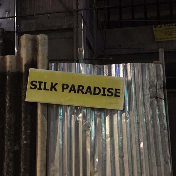 Photos at Galle Road Bambalapitiya Road in Bambalapitiya