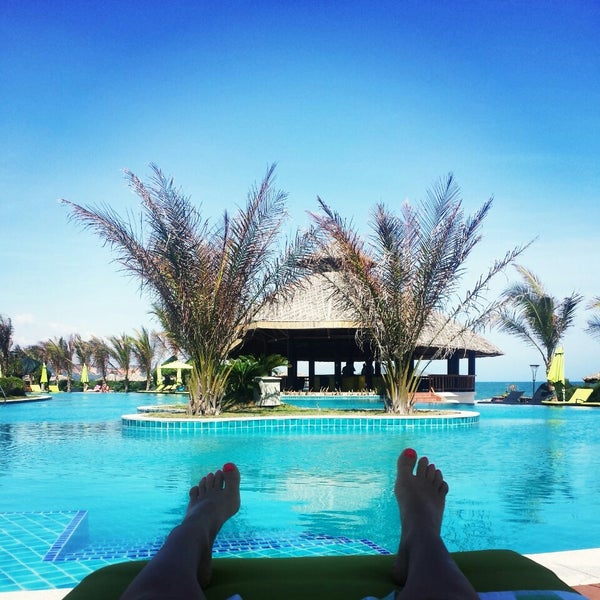 The Sailing Bay Beach Resort 12 tips