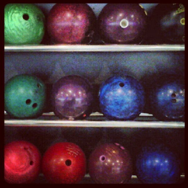 Photo taken at Bowl-A-Vard Lanes by Patricia R. on 10/19/2012