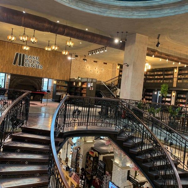 Baku book center