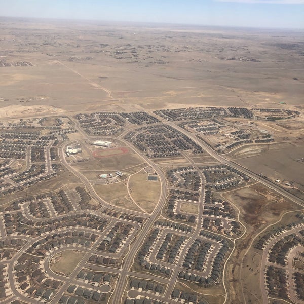 รูปภาพถ่ายที่ Colorado Springs Airport โดย Ionut K. เมื่อ 4/26/2021