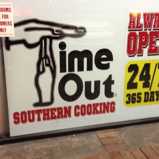 Foto tirada no(a) Time-Out Restaurant por Jeff K. em 1/19/2013
