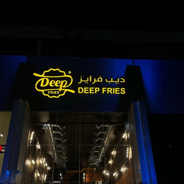 Foto diambil di Deep Fries oleh Faisal pada 12/6/2023
