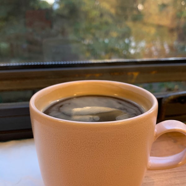 Foto diambil di Center Coffee oleh zr x. pada 11/7/2019