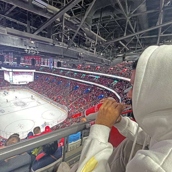 Photo taken at Bell Centre by ن on 1/20/2023