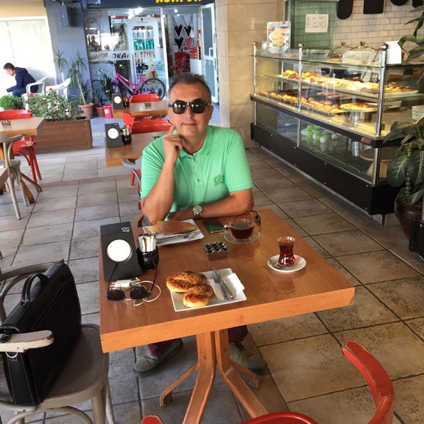 10/4/2019 tarihinde TC Özhan Z.ziyaretçi tarafından Efes Cafe &amp; Patisserie'de çekilen fotoğraf