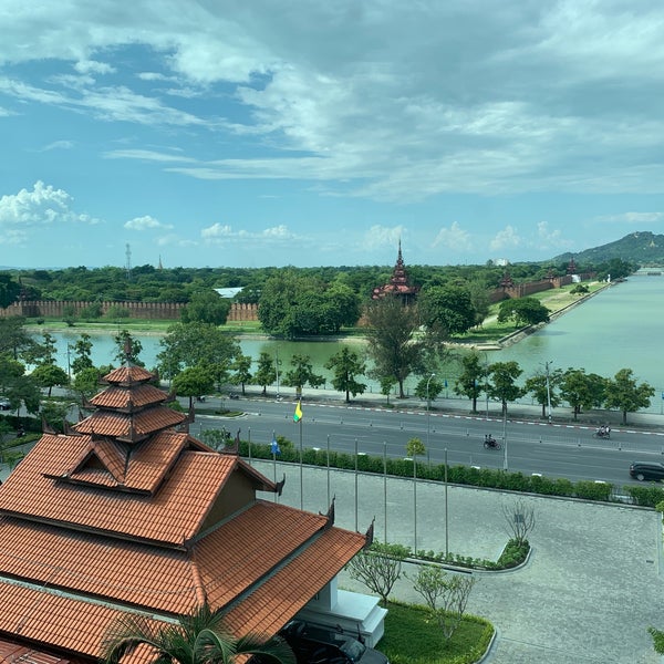 รูปภาพถ่ายที่ Hilton Mandalay โดย Kenny T. เมื่อ 9/17/2019