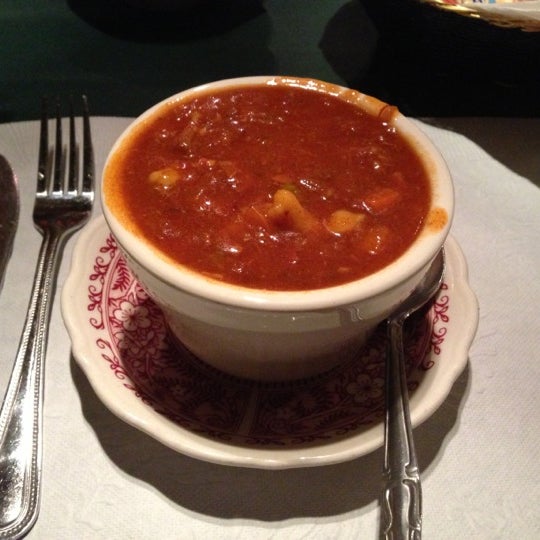 11/2/2012 tarihinde vito m.ziyaretçi tarafından Mirabell Restaurant'de çekilen fotoğraf