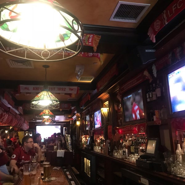 Photo taken at The Irish American Pub by Brenda on 10/7/2018