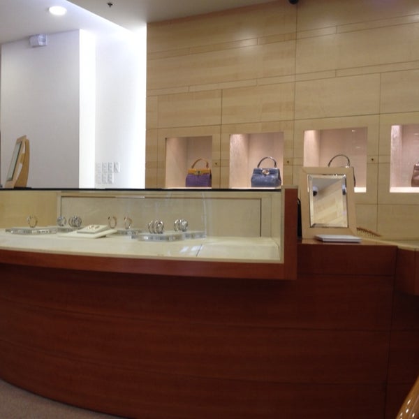 Bvlgari - Jewelry Store in San Lorenzo