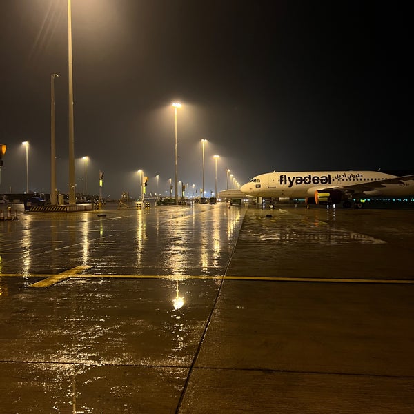 Foto tirada no(a) King Khalid International Airport (RUH) por محمد ب. em 1/2/2023