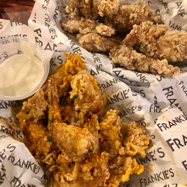 Frankie's New York Buffalo Wings Fort Bonifacio BGC Crossroads