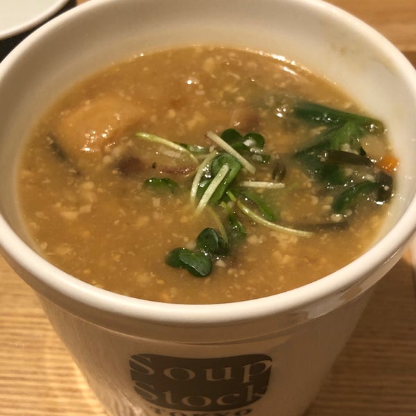 Токио суп. Токийская лапша. Мисо суп токио сити. Токио суп. Томатный суп с морепродуктами ресторан.