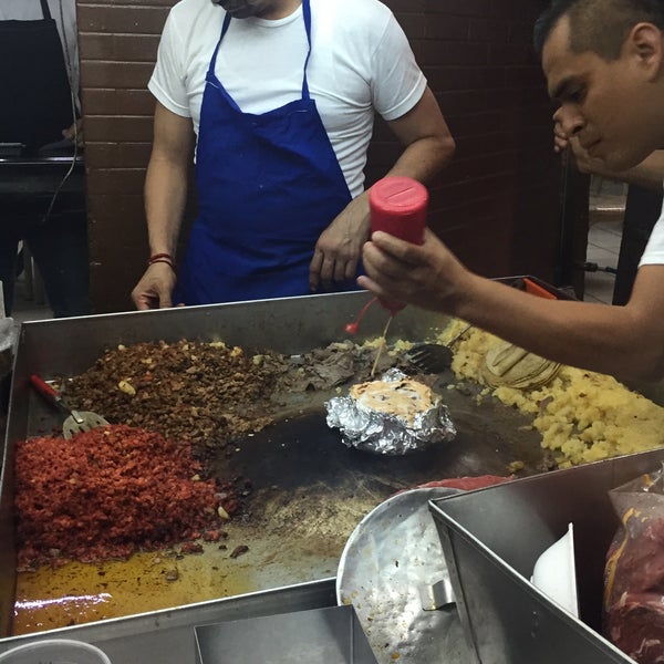 El Taco Con Papa la 56 y Obregón La Penal 2 tips de 186 visitantes