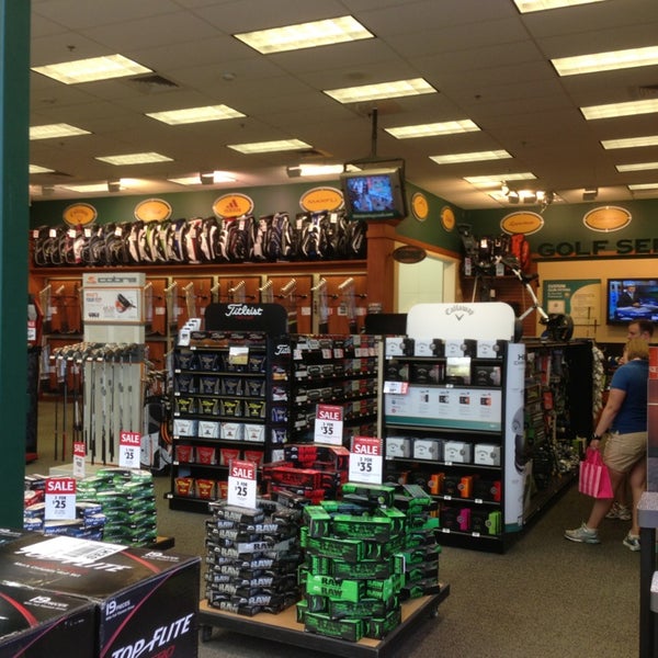 DICK'S Sporting Goods 1 tip from 649 visitors