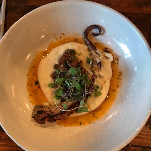Flatiron Kitchen + Taphouse Steakhouse in Davidson