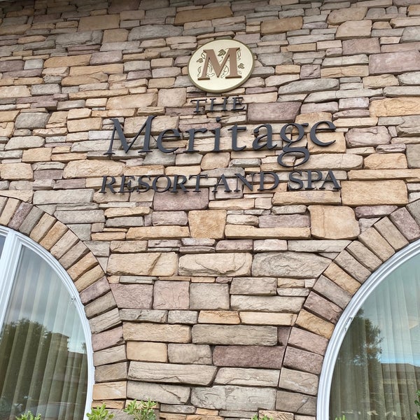 Снимок сделан в Meritage Resort and Spa пользователем Hard R. 9/18/2021