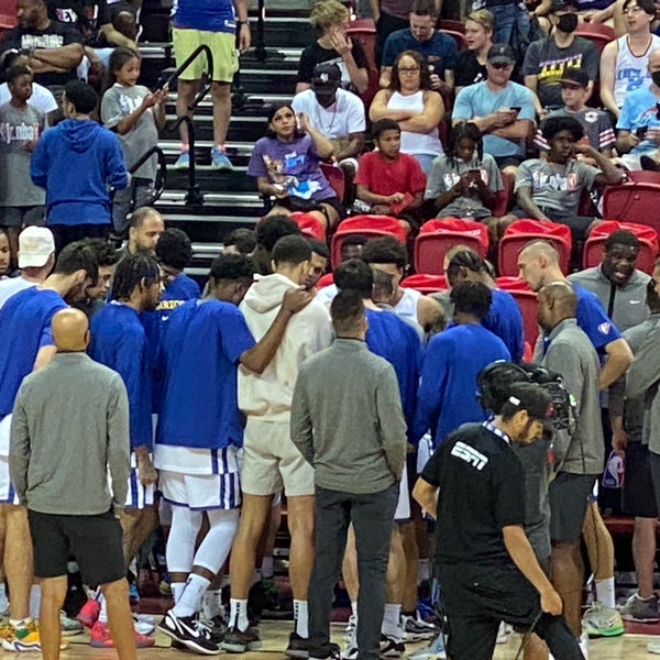 รูปภาพถ่ายที่ Thomas &amp; Mack Center โดย Hard R. เมื่อ 7/16/2022