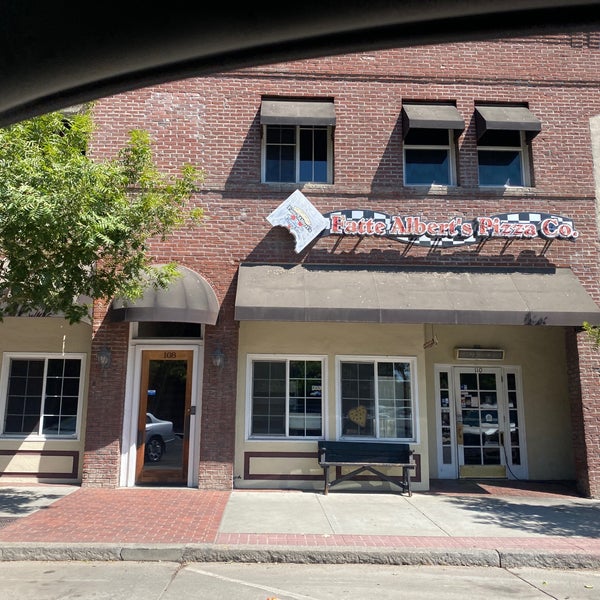 Fatte Albert's Pizza Co. - Hanford, CA