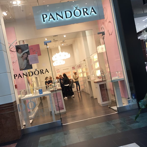 Pandora at on sale willowbrook mall