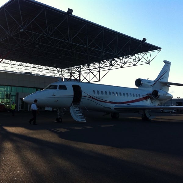 Tunica Airport Airport